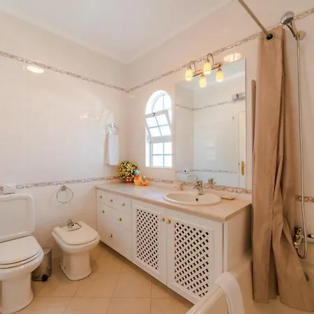 Villa Cardona by Garvetur Villa Vilamoura